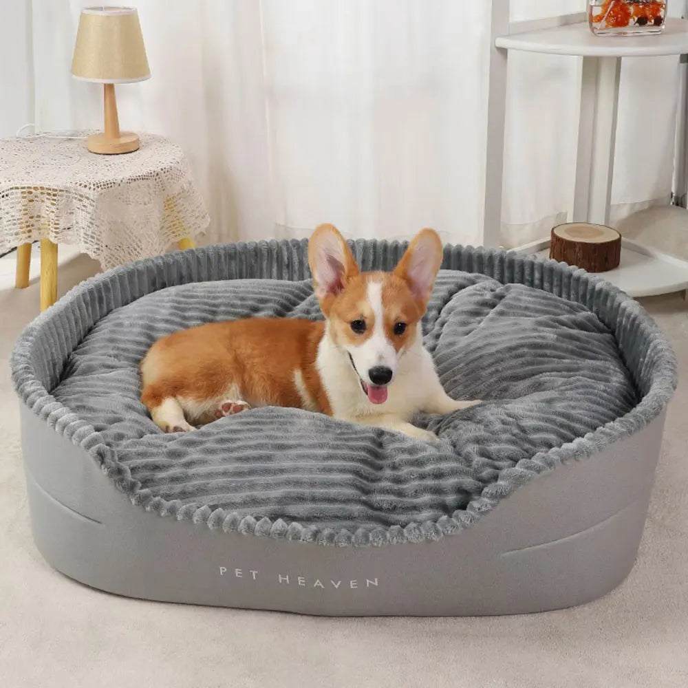 Oversized Soft Dirt-Resistant Non-Slip Pet Bed For Living Rooms