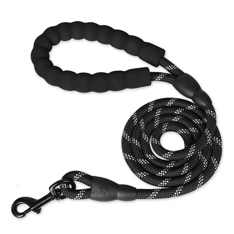 Durable Nylon Dog Leash With Padded Handle Great For Dogs