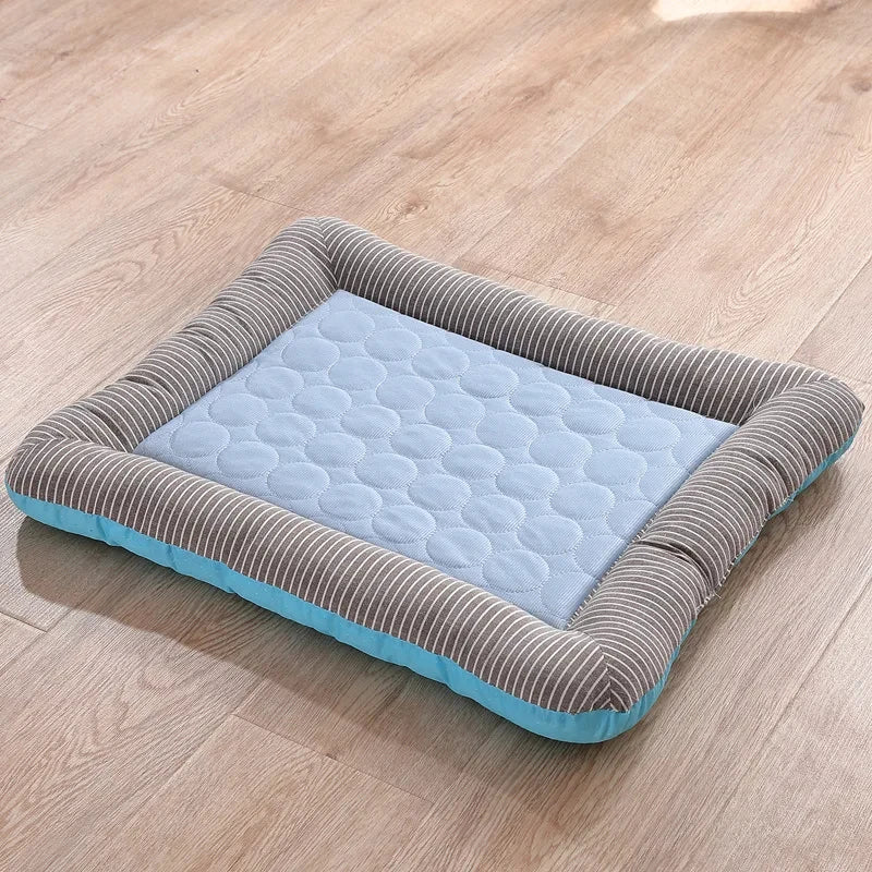 Cooling Pad Bed for Dogs and Cats Breathable Ice Silk Mat