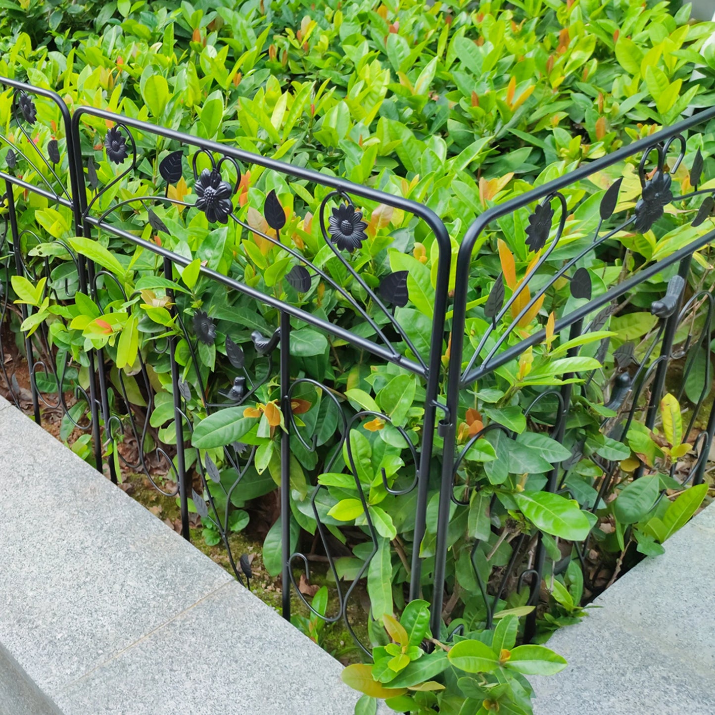 Five Pack Steel Decorative Garden Fence Panel Folding Border Fence