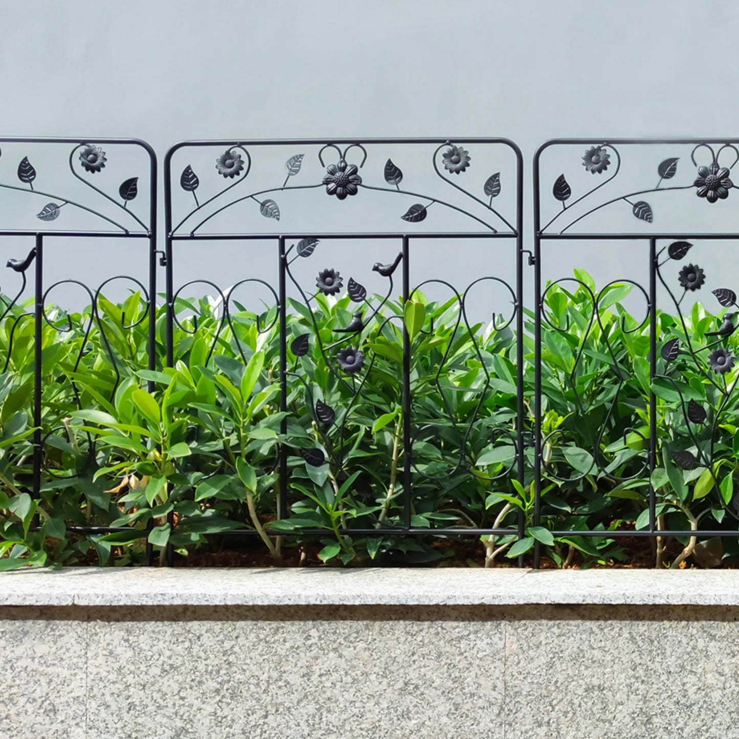 Five Pack Steel Decorative Garden Fence Panel Folding Border Fence